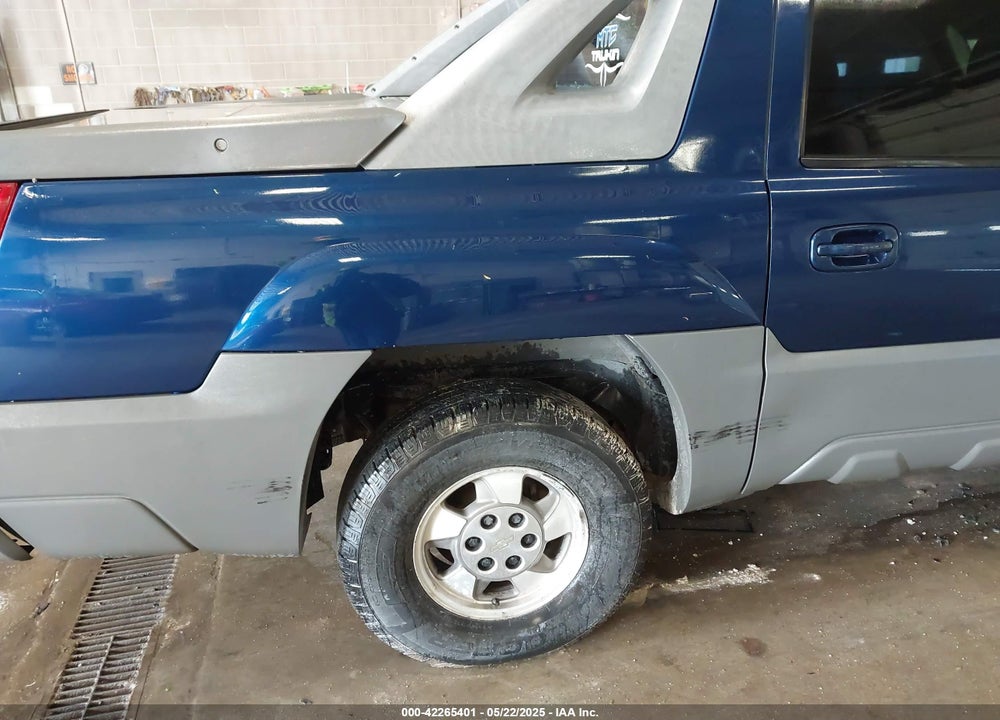2002 CHEVROLET AVALANCHE 1500 VIN: 3GNEC13TX2G346829