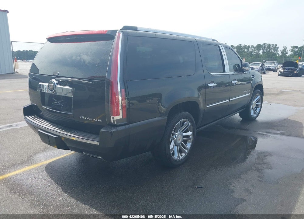 2013 CADILLAC ESCALADE ESV PLATINUM EDITION VIN: 1GYS4KEF8DR145353