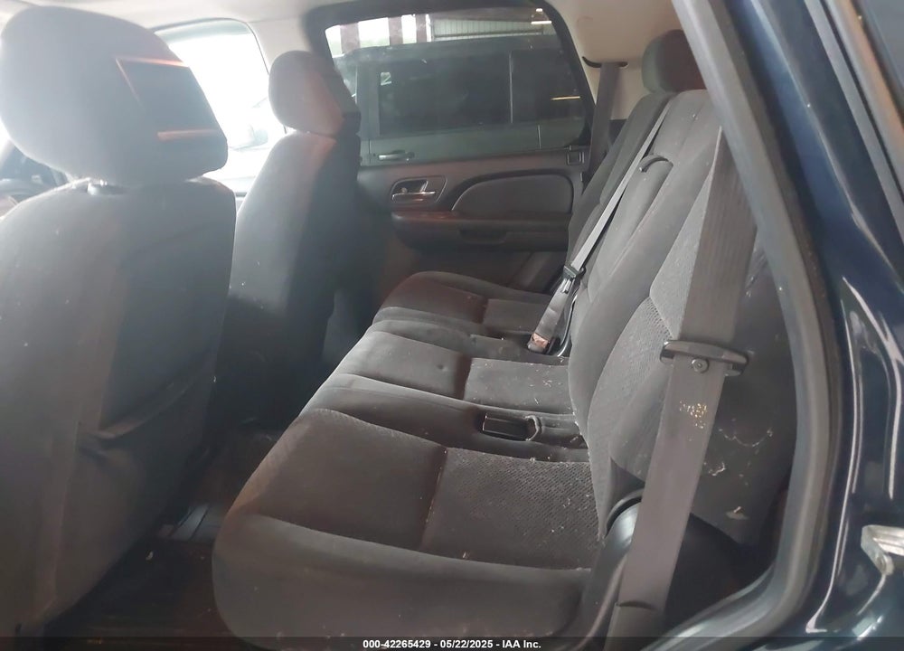 2007 CHEVROLET TAHOE VIN: 1GNFK13047J105173