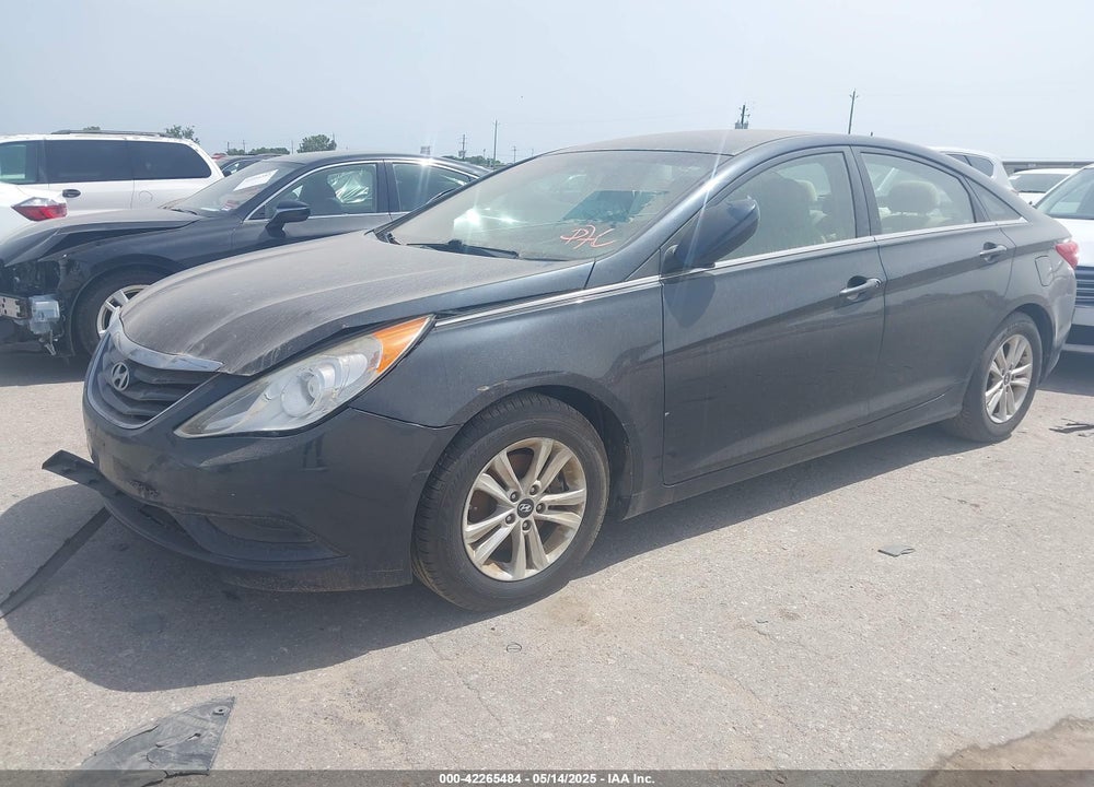 2012 HYUNDAI SONATA VIN: 5NPEB4AC9CH412330