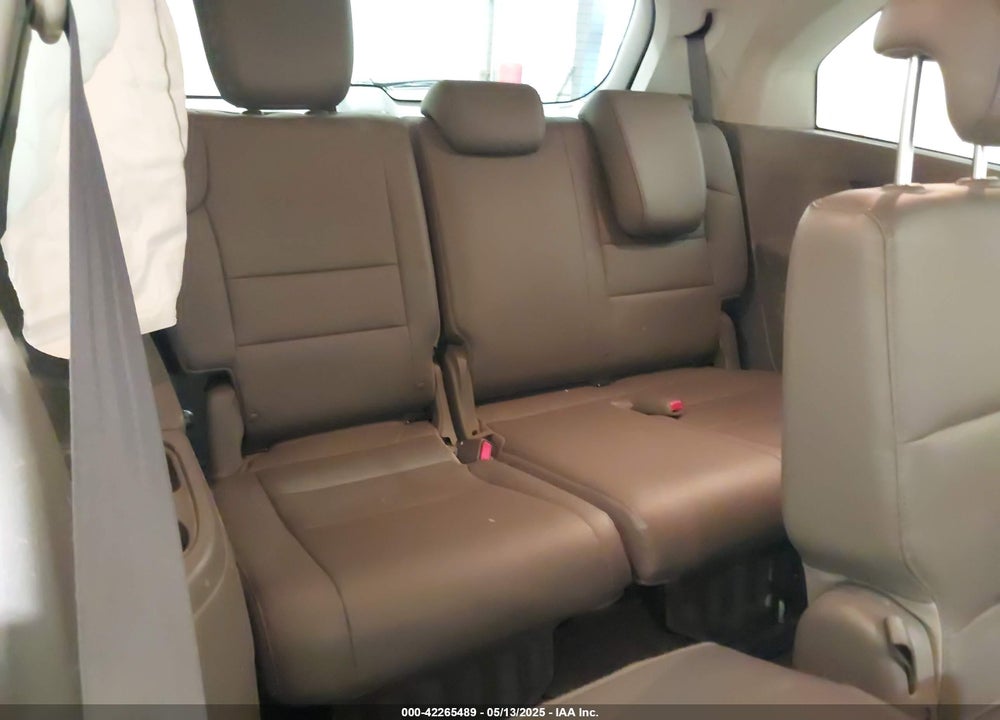 2016 HONDA ODYSSEY EX-L VIN: 5FNRL5H65GB111336