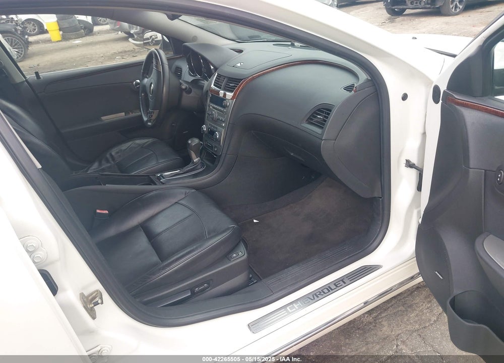 2011 CHEVROLET MALIBU VIN: 1G1ZE5EU7BF135034