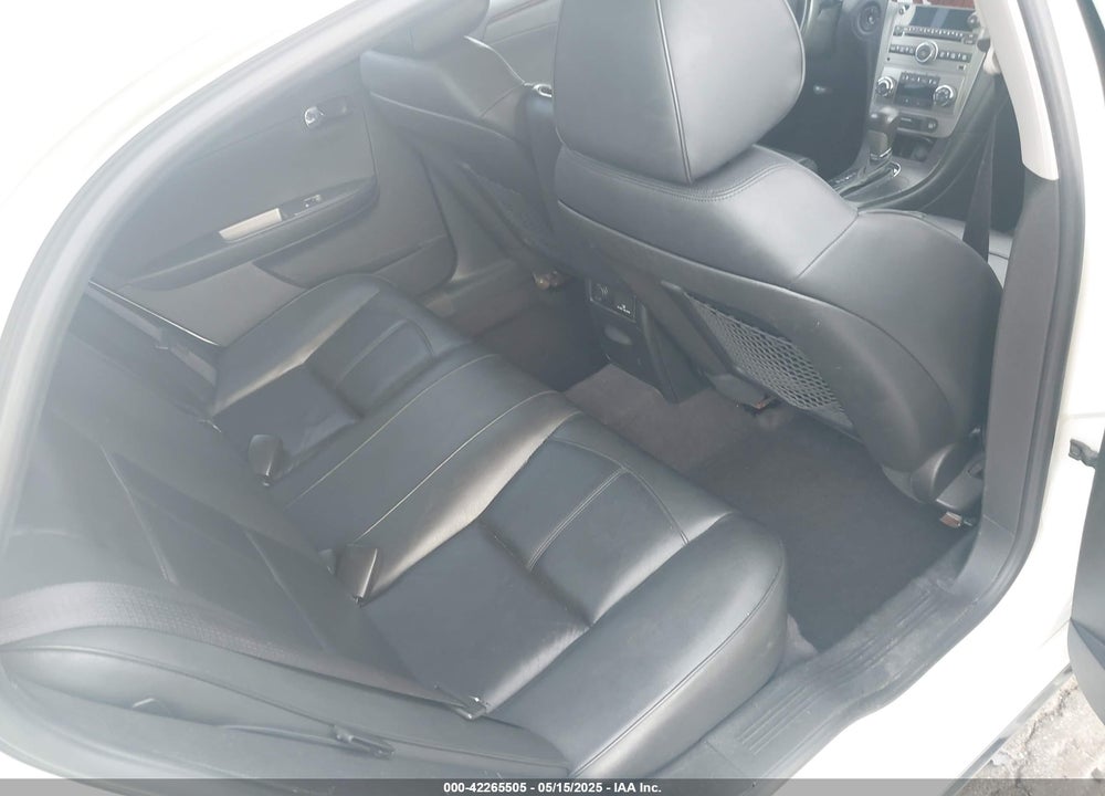 2011 CHEVROLET MALIBU VIN: 1G1ZE5EU7BF135034