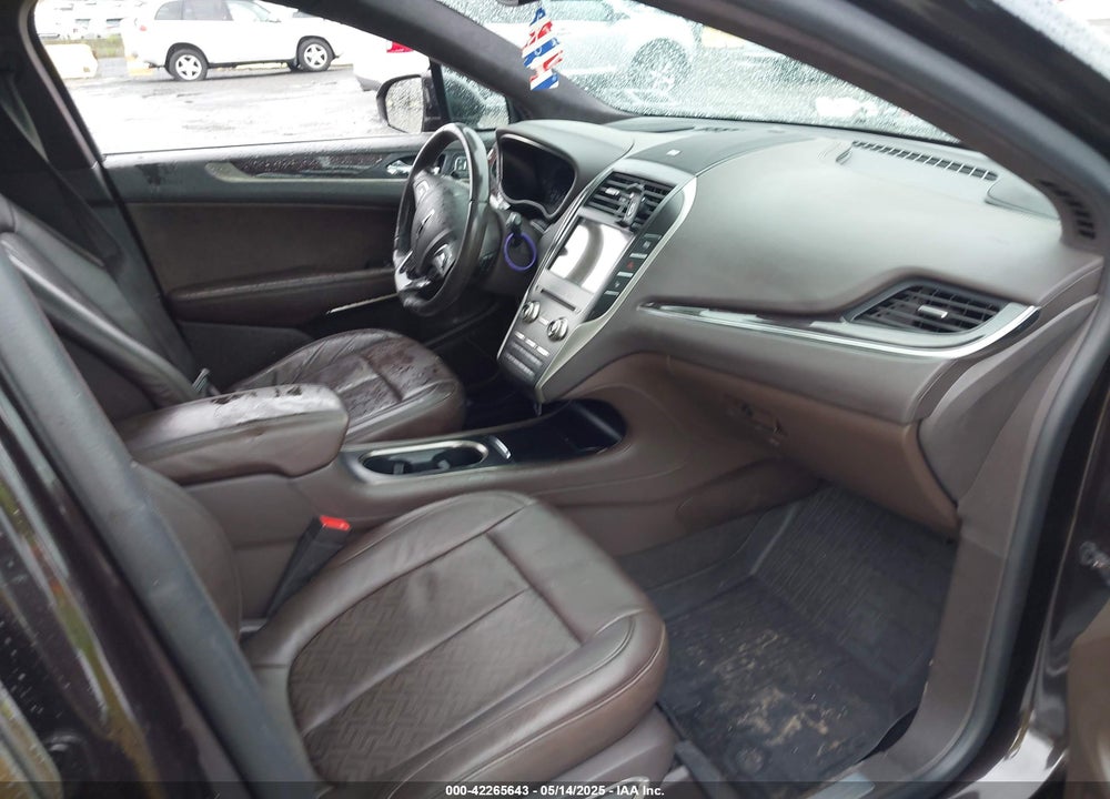 2019 LINCOLN MKC VIN: 5LMTJ4DH9KUL15045