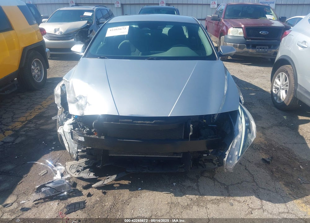 2021 HYUNDAI ELANTRA VIN: 5NPLL4AG8MH052542