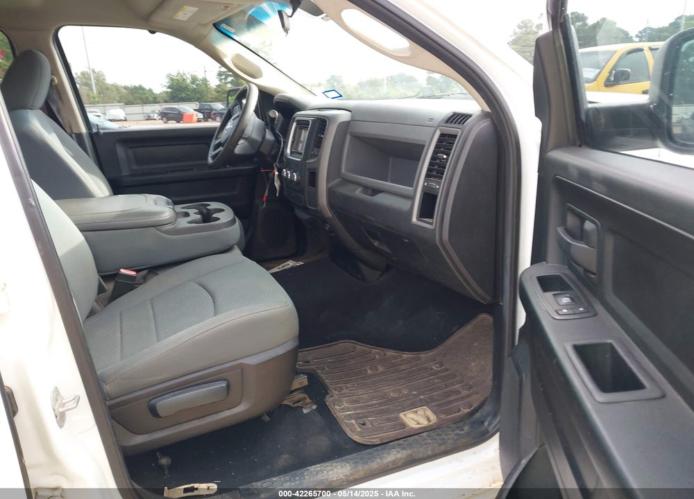 2014 RAM 1500 VIN: 1C6RR6FT9ES101025