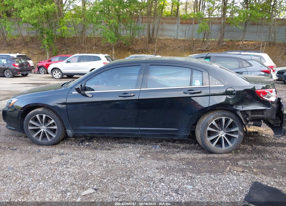 2013 CHRYSLER 200 TOURING VIN: 1C3CCBBB1DN539593