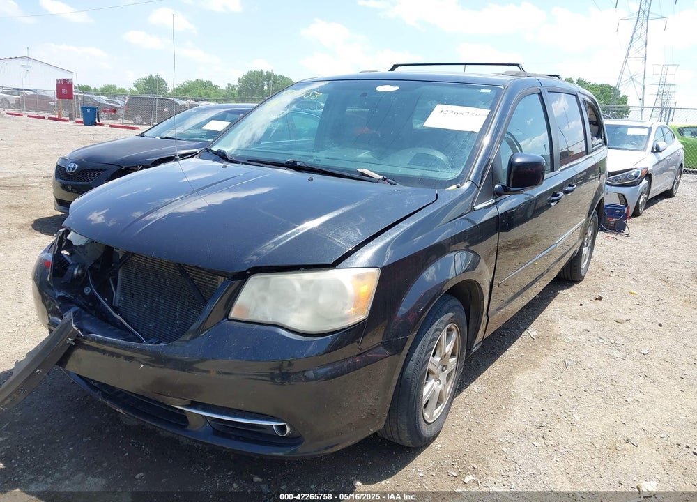 2013 CHRYSLER TOWN & COUNTRY TOURING VIN: 2C4RC1BG2DR584962