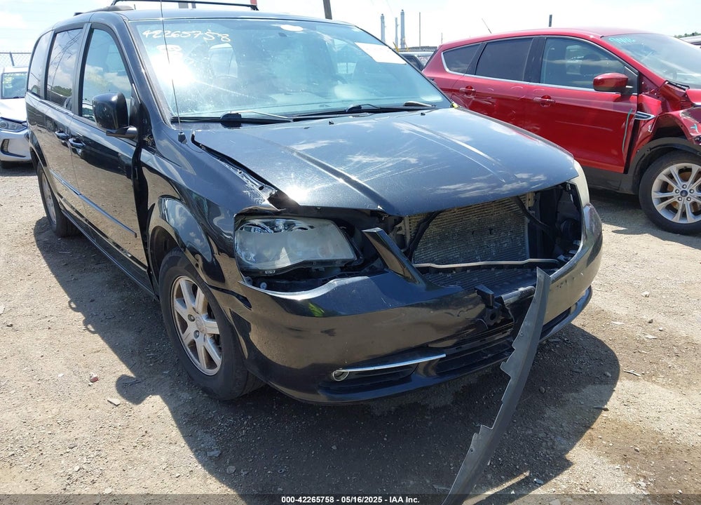 2013 CHRYSLER TOWN & COUNTRY TOURING VIN: 2C4RC1BG2DR584962