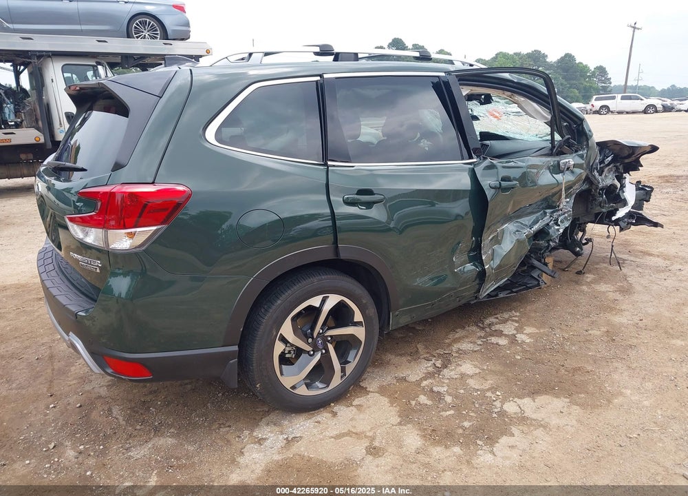 2024 SUBARU FORESTER VIN: JF2SKAMC7RH460687