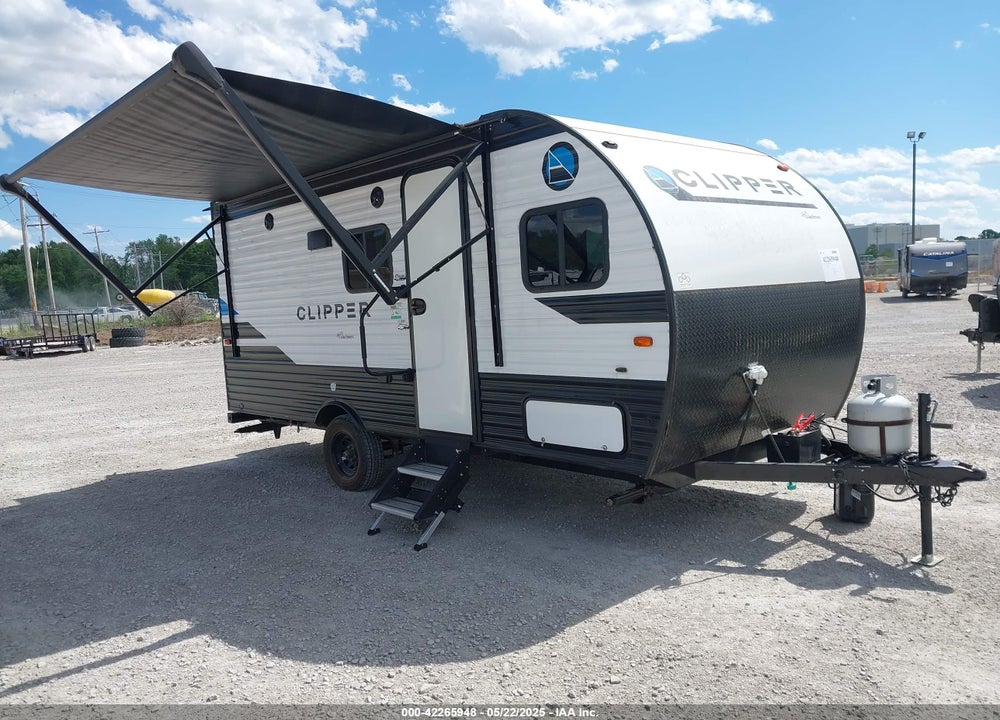 2021 COACHMEN CLIPPER 1717BHS VIN: 5ZT2CWFC2MJ128467