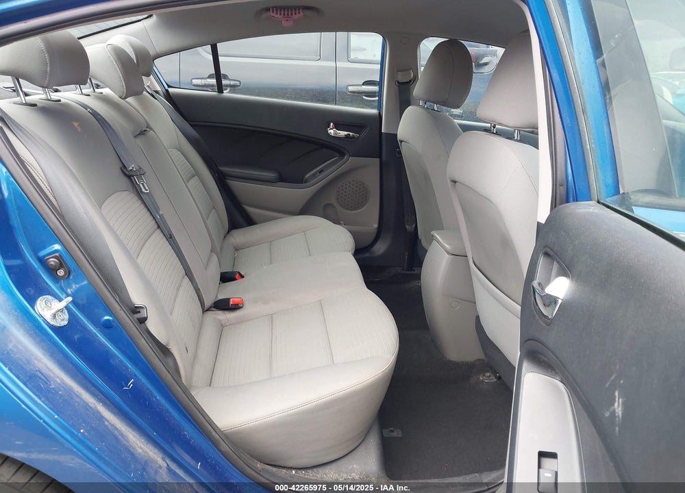 2015 KIA FORTE VIN: KNAFX4A63F5313200