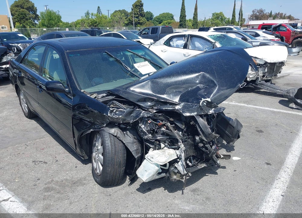 2004 TOYOTA CAMRY XLE VIN: 4T1BE32K74U314118
