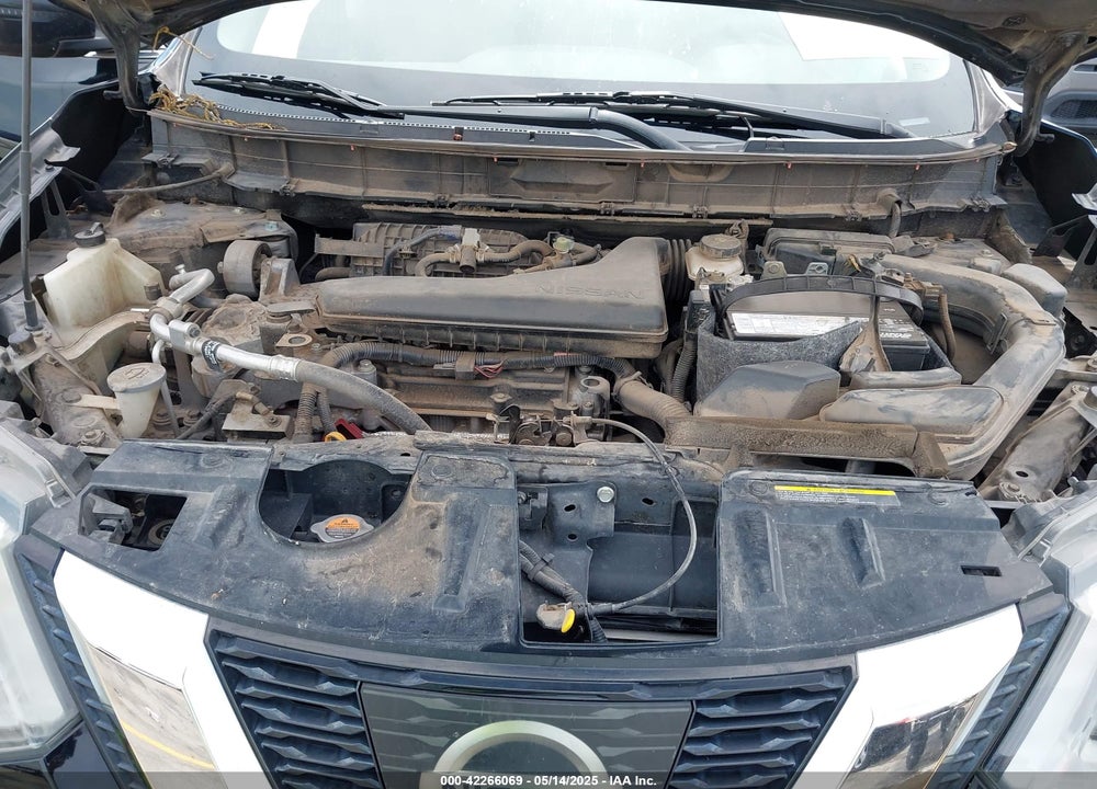 2017 NISSAN ROGUE SV VIN: 5N1AT2MT3HC879088