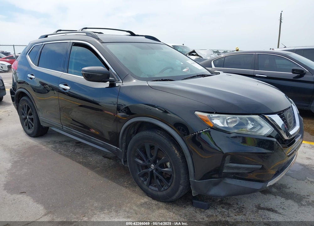 2017 NISSAN ROGUE SV VIN: 5N1AT2MT3HC879088