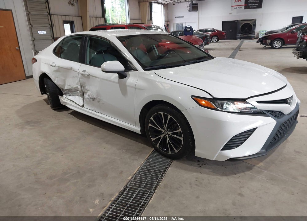 2020 TOYOTA CAMRY SE VIN: 4T1G11AK6LU873925