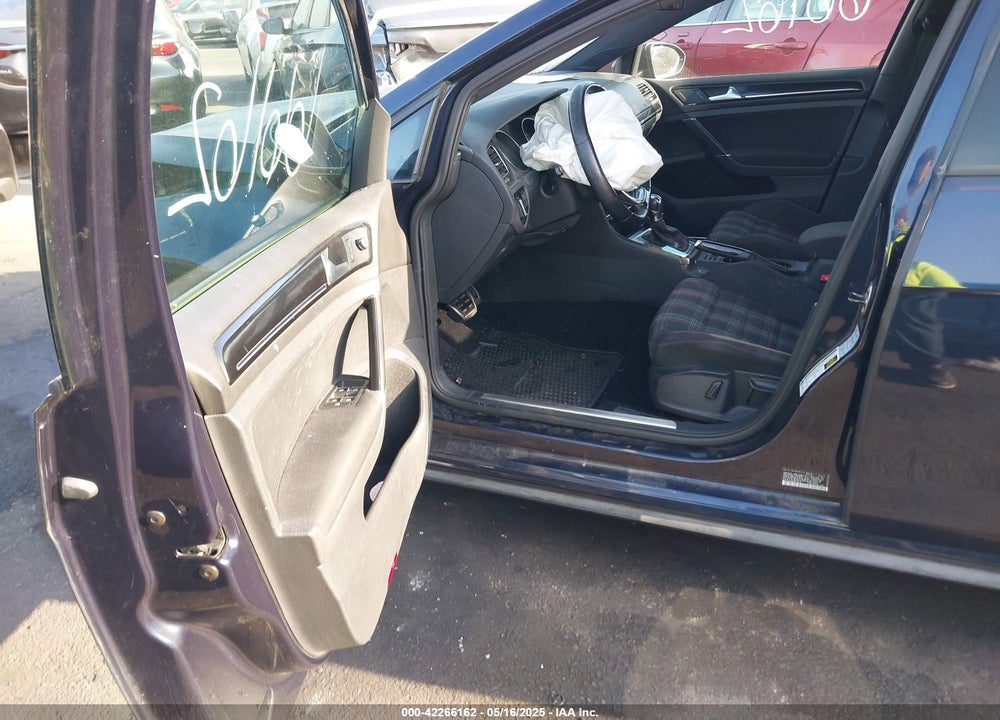 2017 VOLKSWAGEN GTI VIN: 3VW4T7AU6HM025445