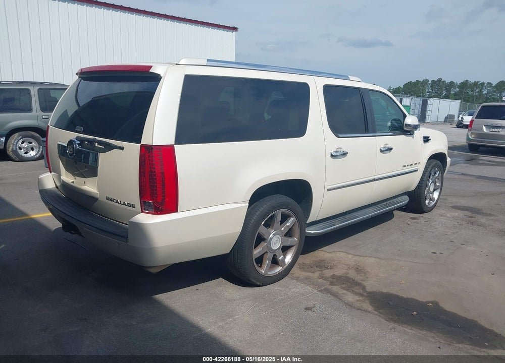 2008 CADILLAC ESCALADE ESV STANDARD VIN: 1GYFK66858R235970