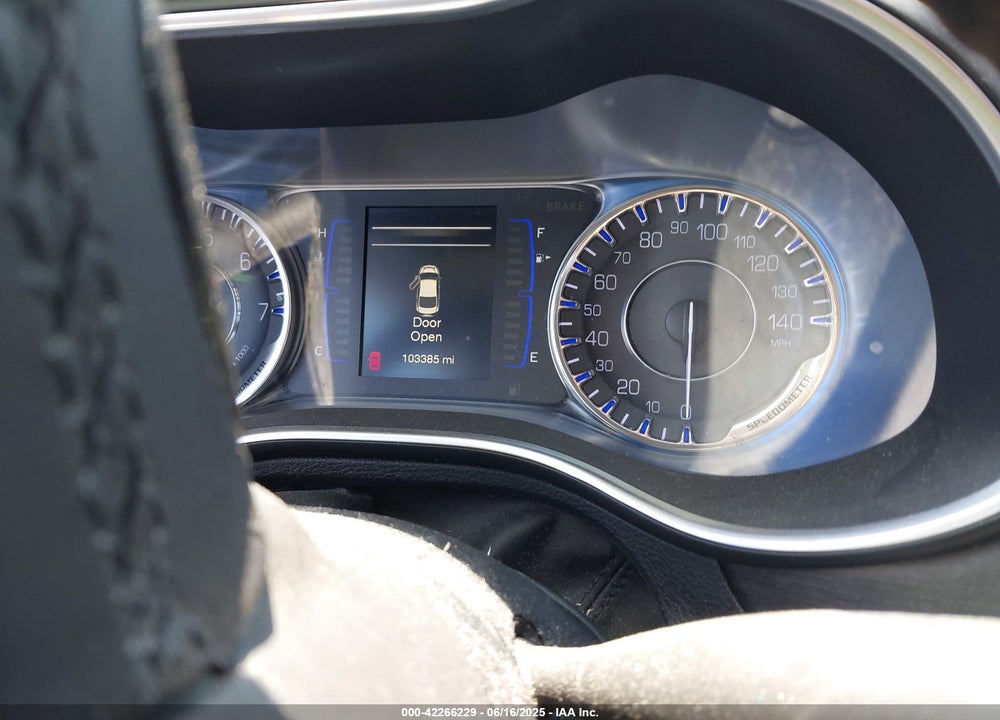 2016 CHRYSLER 200 VIN: 1C3CCCAB0GN178420