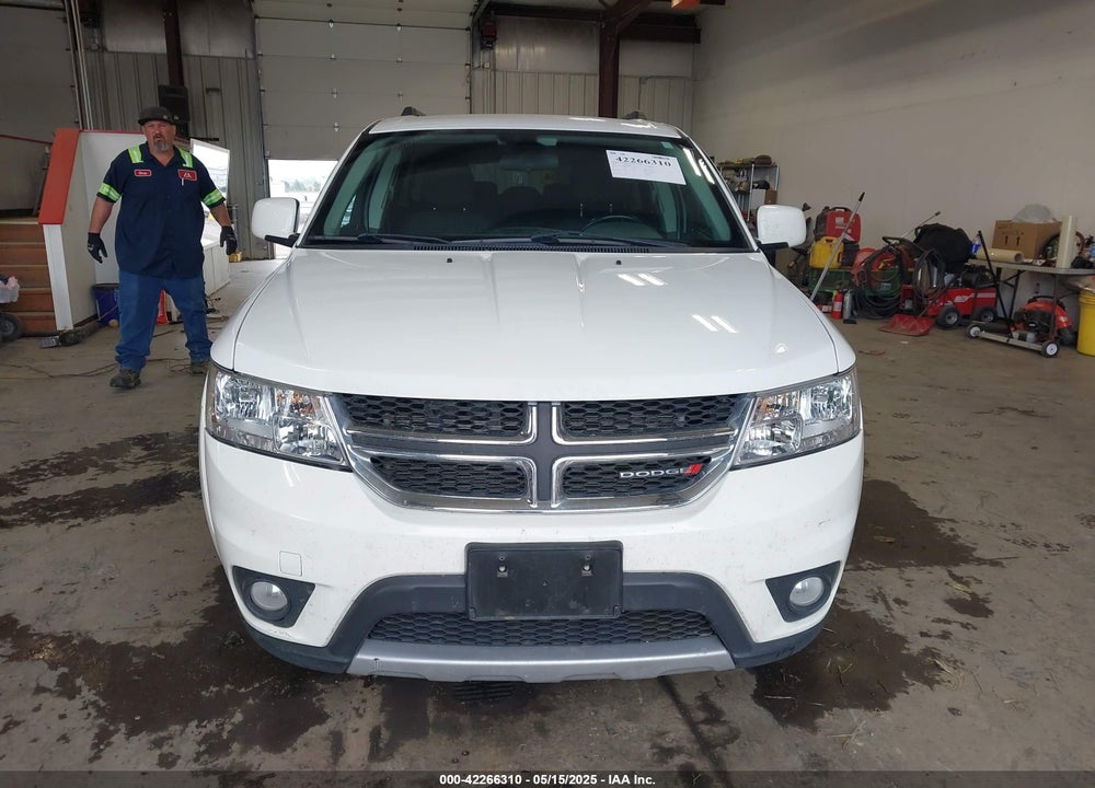 2018 DODGE JOURNEY SXT AWD VIN: 3C4PDDBGXJT469945