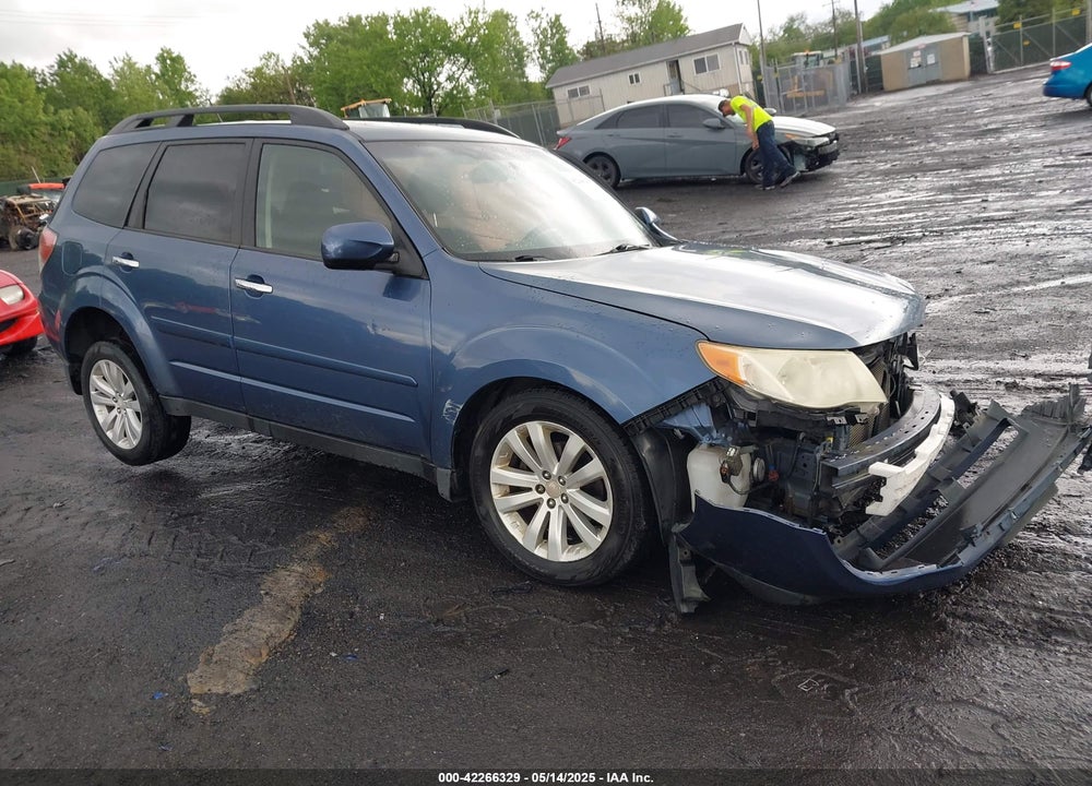 2011 SUBARU FORESTER 2.5X PREMIUM VIN: JF2SHADC5BH748759