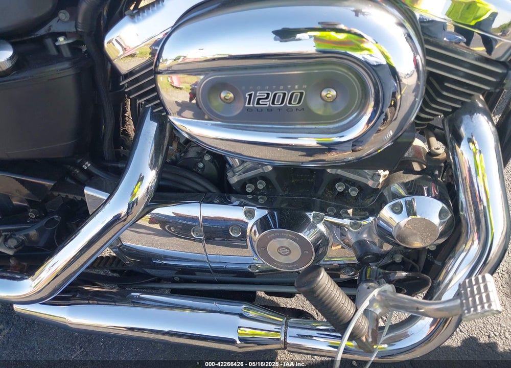 2005 HARLEY-DAVIDSON XL1200 C VIN: 1HD1CGP145K469489
