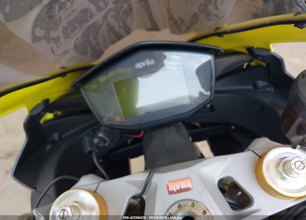 2024 APRILIA RS 660 VIN: ZD4KSUG07RS003547