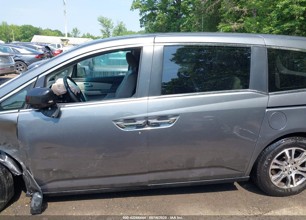 2013 HONDA ODYSSEY VIN: 5FNRL5H67DB018622