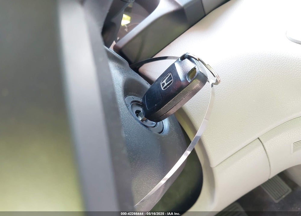 2013 HONDA ODYSSEY VIN: 5FNRL5H67DB018622