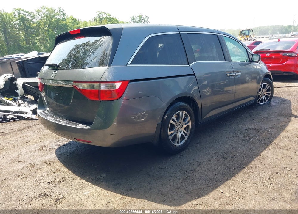 2013 HONDA ODYSSEY VIN: 5FNRL5H67DB018622