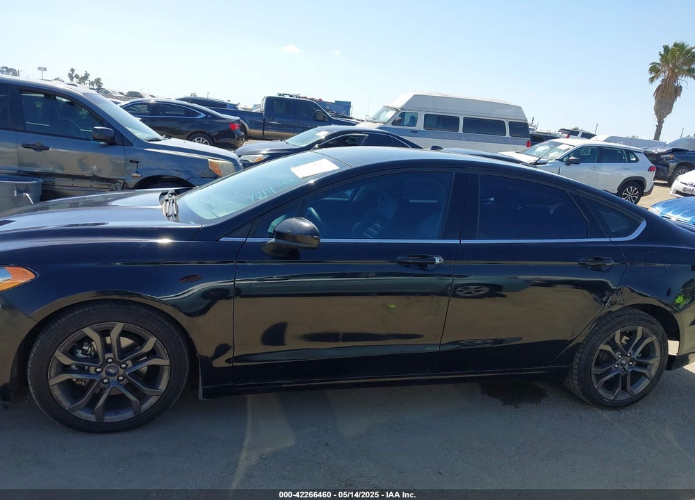 2018 FORD FUSION VIN: 3FA6P0LU5JR128665