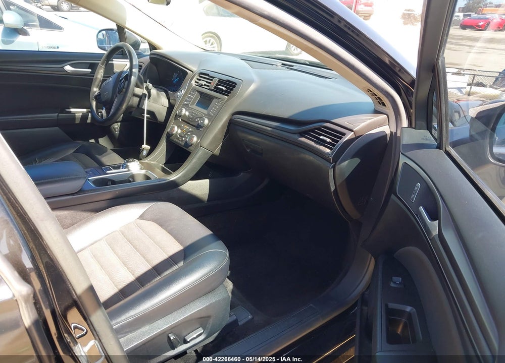 2018 FORD FUSION VIN: 3FA6P0LU5JR128665