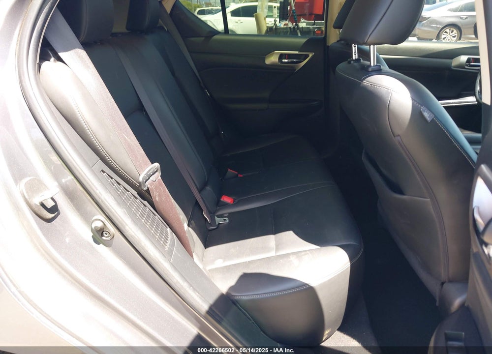 2015 LEXUS CT 200H VIN: JTHKD5BH9F2215210