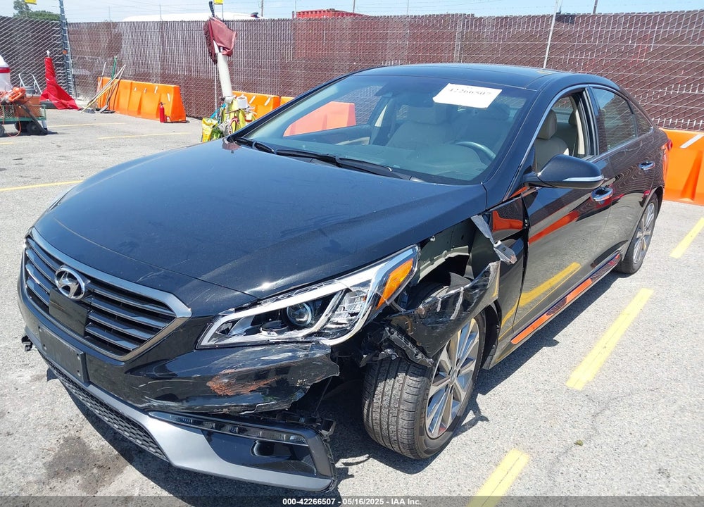 2016 HYUNDAI SONATA LIMITED/SPORT VIN: 5NPE34AF7G8351167