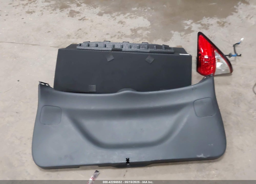 2020 HONDA HR-V VIN: 3CZRU6H15LM738299