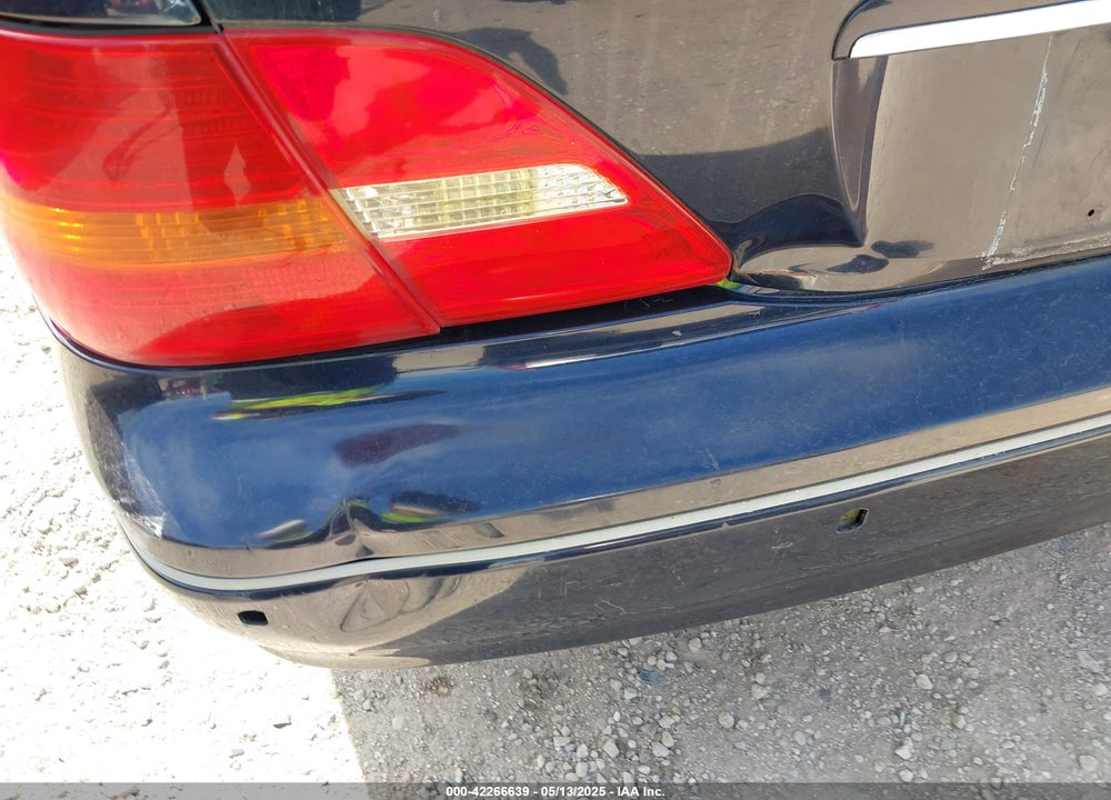 2003 LEXUS LS 430 VIN: JTHBN30F330096029