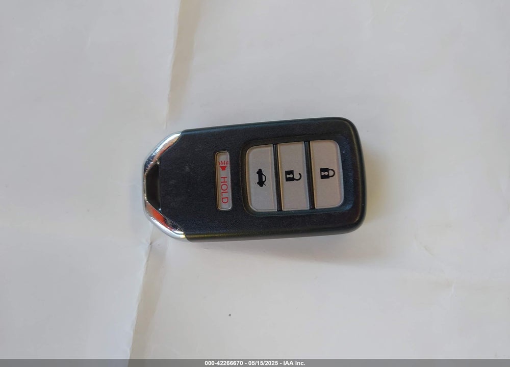 2015 HONDA ACCORD VIN: 1HGCR3F95FA013583