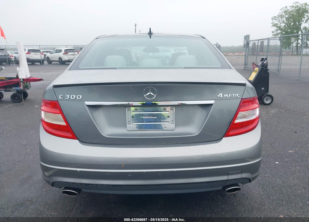 2010 MERCEDES-BENZ C 300 LUXURY 4MATIC/SPORT 4MATIC VIN: WDDGF8BB5AR091229