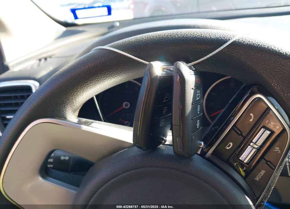 2020 KIA SPORTAGE VIN: KNDPM3AC6L7740953