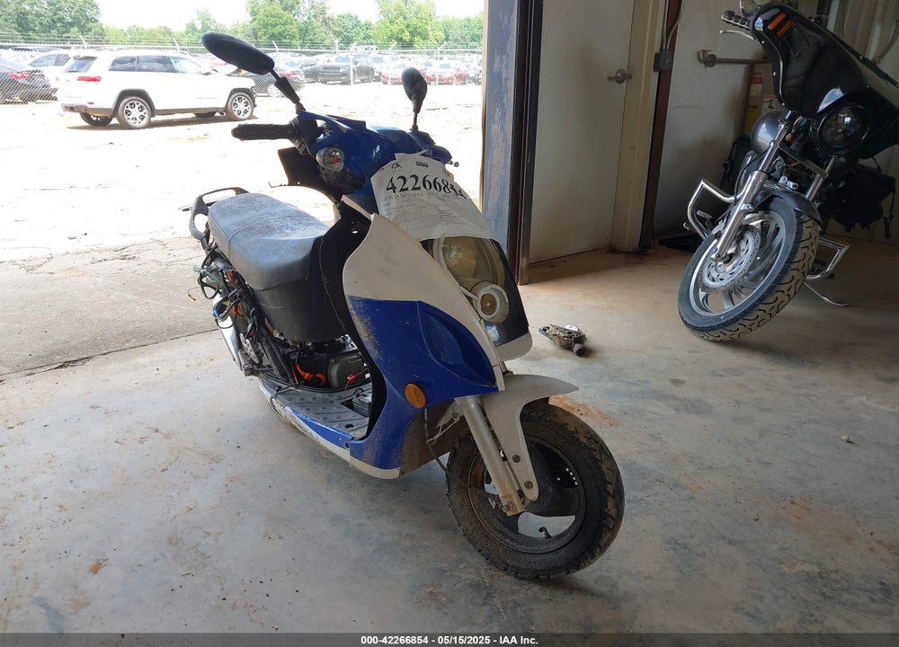 2008 BAHM BAHM VIN: 5RY01104585052643