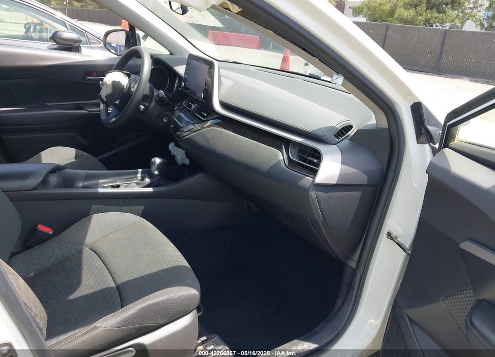 2021 TOYOTA C-HR LE VIN: JTNKHMBX2M1118467