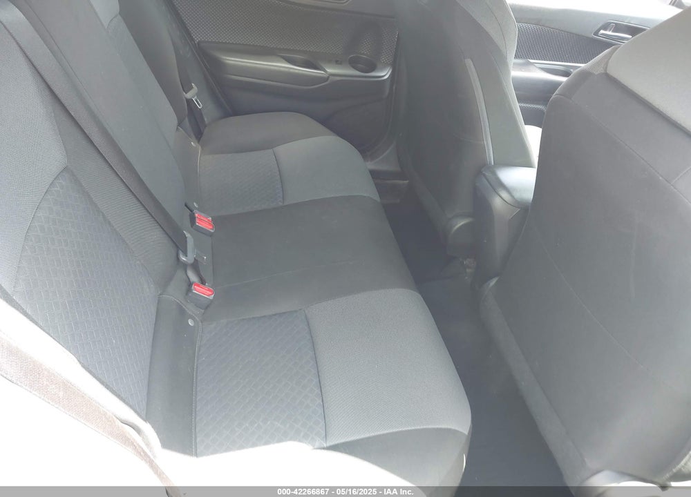2021 TOYOTA C-HR LE VIN: JTNKHMBX2M1118467