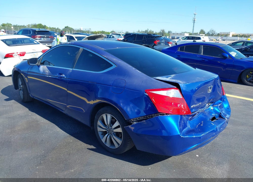 2008 HONDA ACCORD VIN: 1HGCS12318A026523