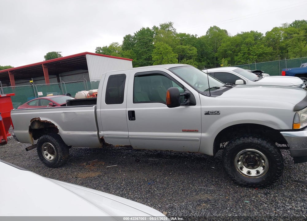 2003 FORD F-250 LARIAT/XL/XLT VIN: 1FTNX21P43ED12211