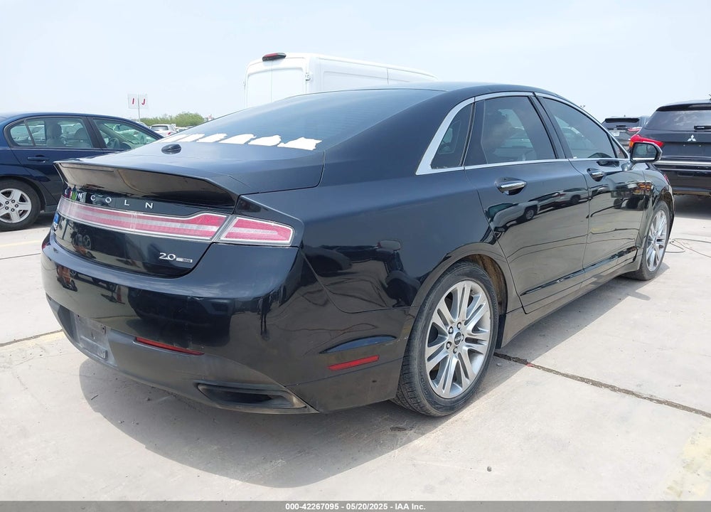 2013 LINCOLN MKZ VIN: 3LN6L2G92DR827081