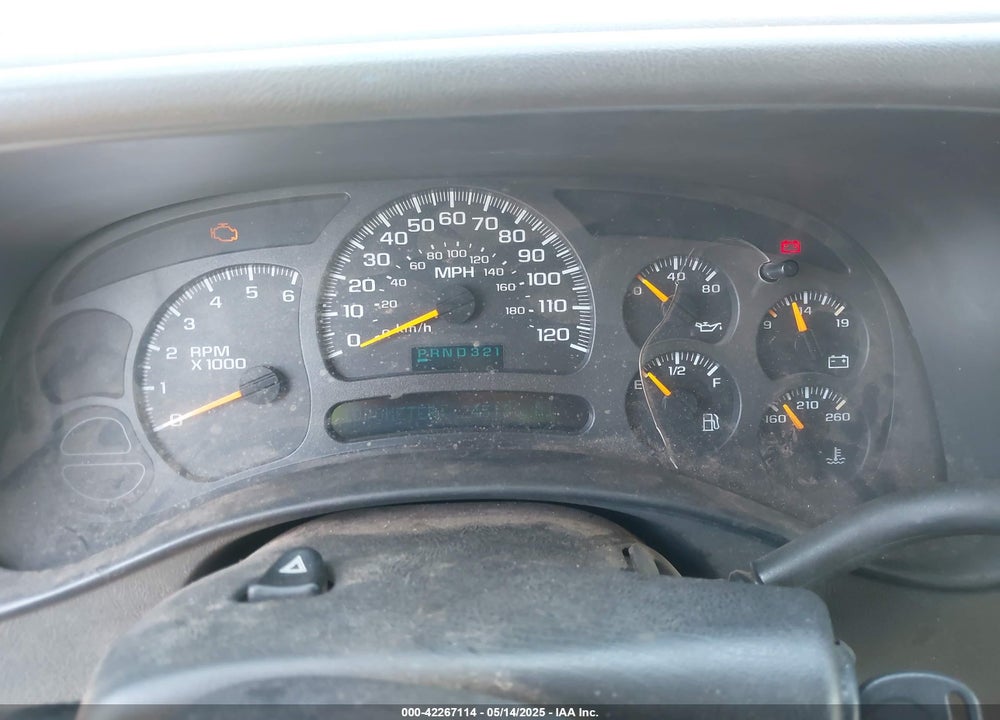 2004 CHEVROLET SUBURBAN 1500 LS VIN: 1GNEC16Z04J163697