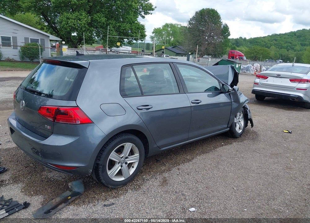 2017 VOLKSWAGEN GOLF VIN: 3VW217AU5HM065982