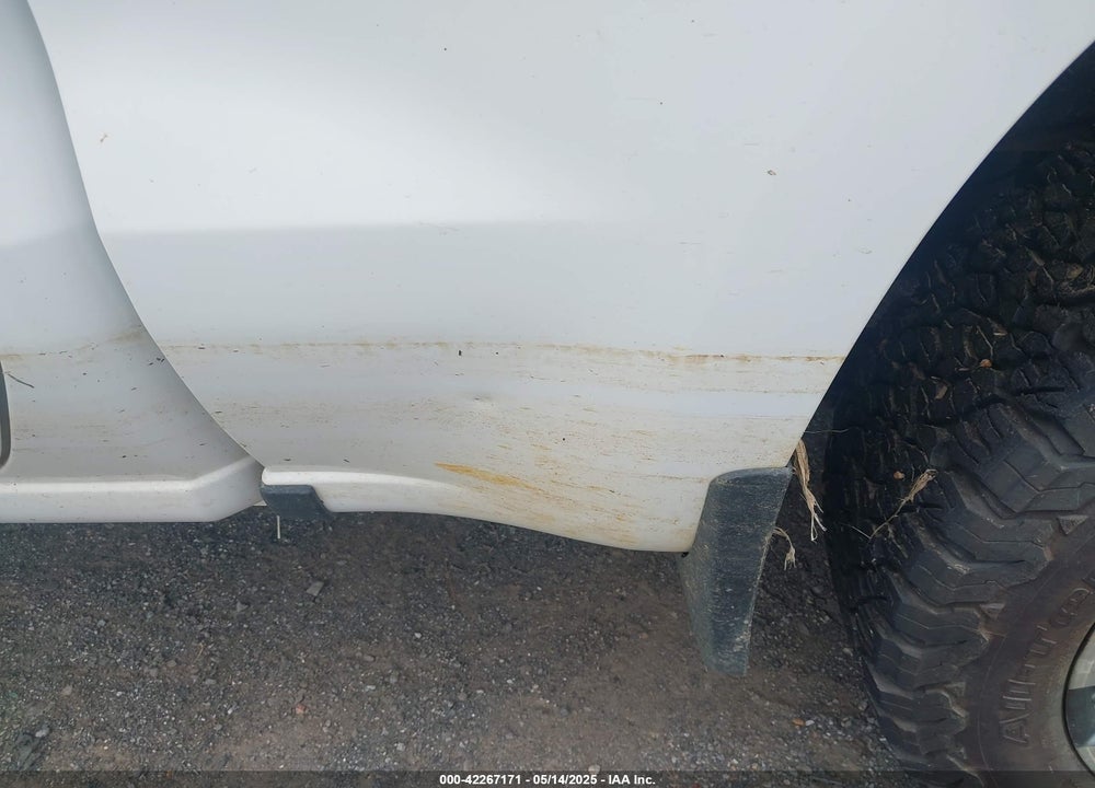 2023 CHEVROLET SILVERADO 1500 VIN: 2GCUDEED0P1142975