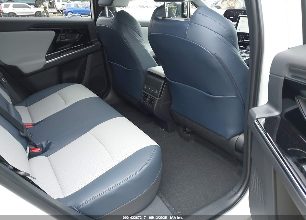 2023 SUBARU SOLTERRA LIMITED VIN: JTMABABA6PA031333