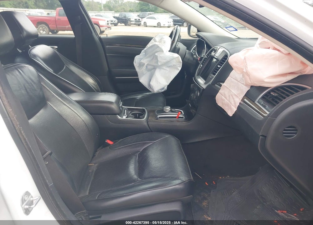 2018 CHRYSLER 300 LIMITED VIN: 2C3CCAEG2JH159393